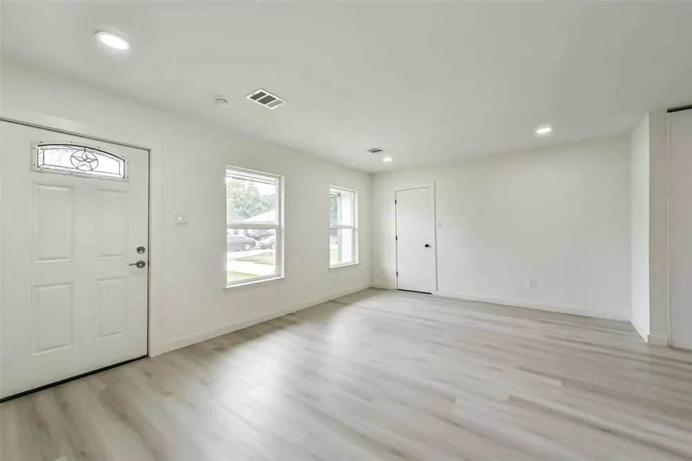 3853 Wentworth Street Houston, TX 77004