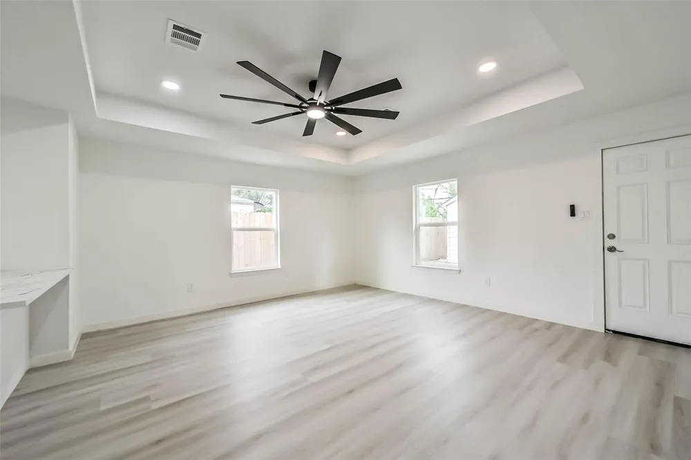 3853 Wentworth Street Houston, TX 77004