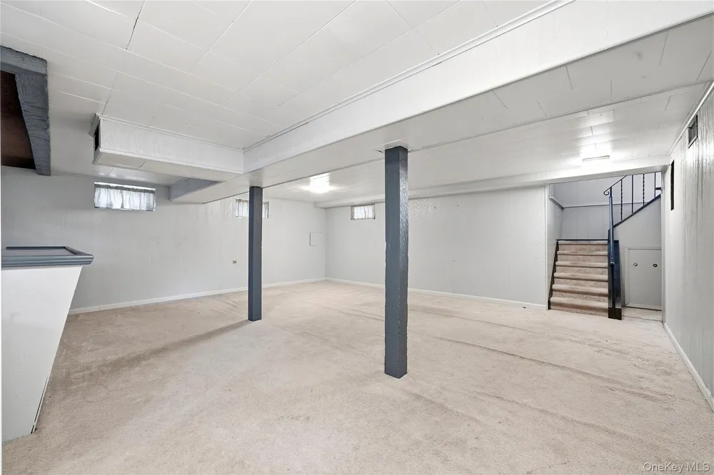 156 Broadway Massapequa Park, NY 11762