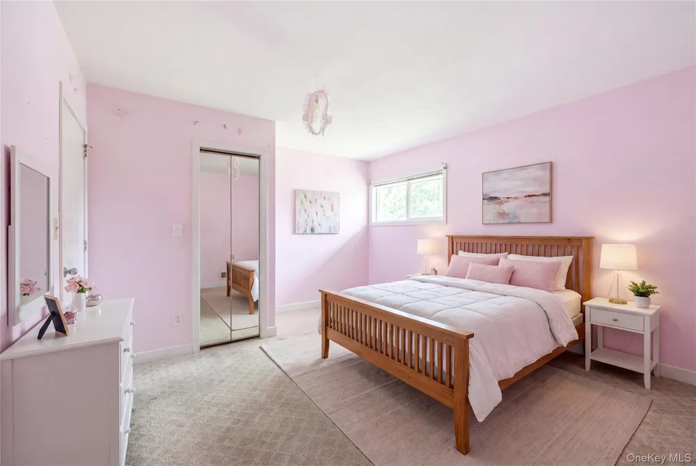 156 Broadway Massapequa Park, NY 11762