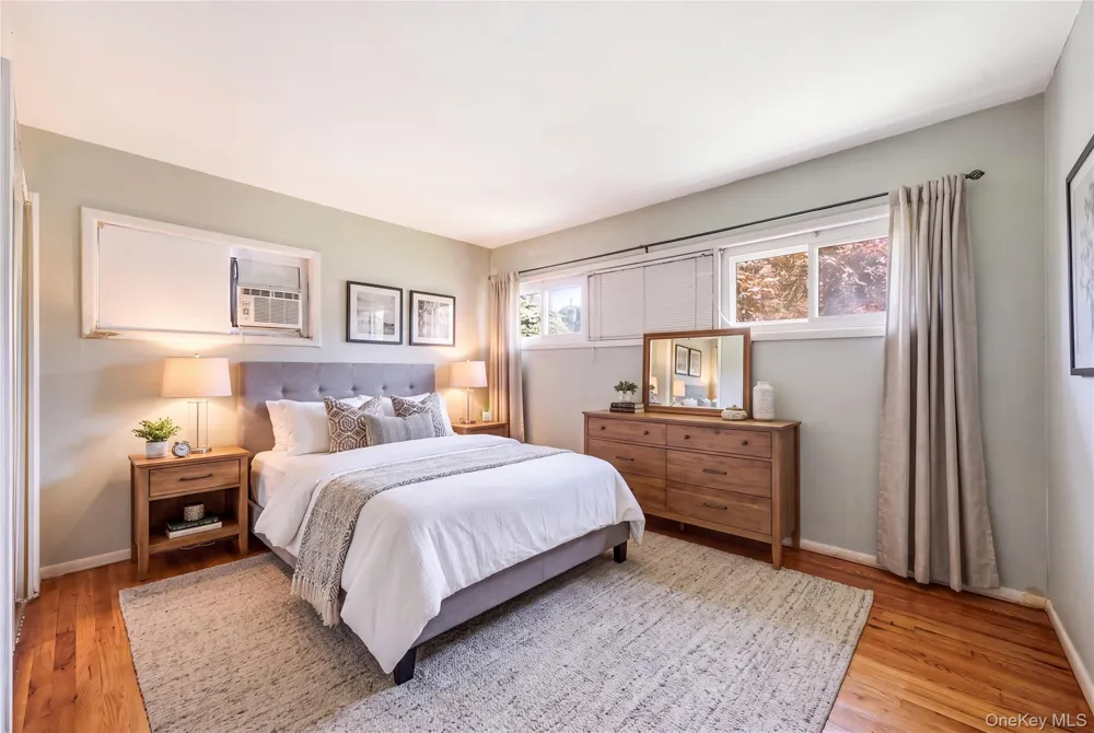 156 Broadway Massapequa Park, NY 11762