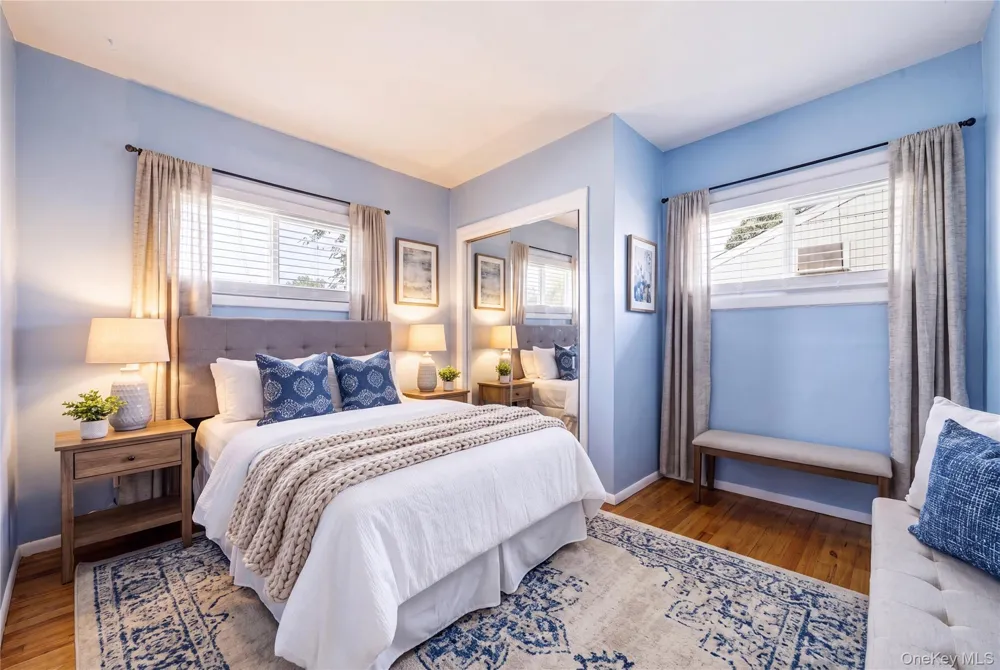 156 Broadway Massapequa Park, NY 11762