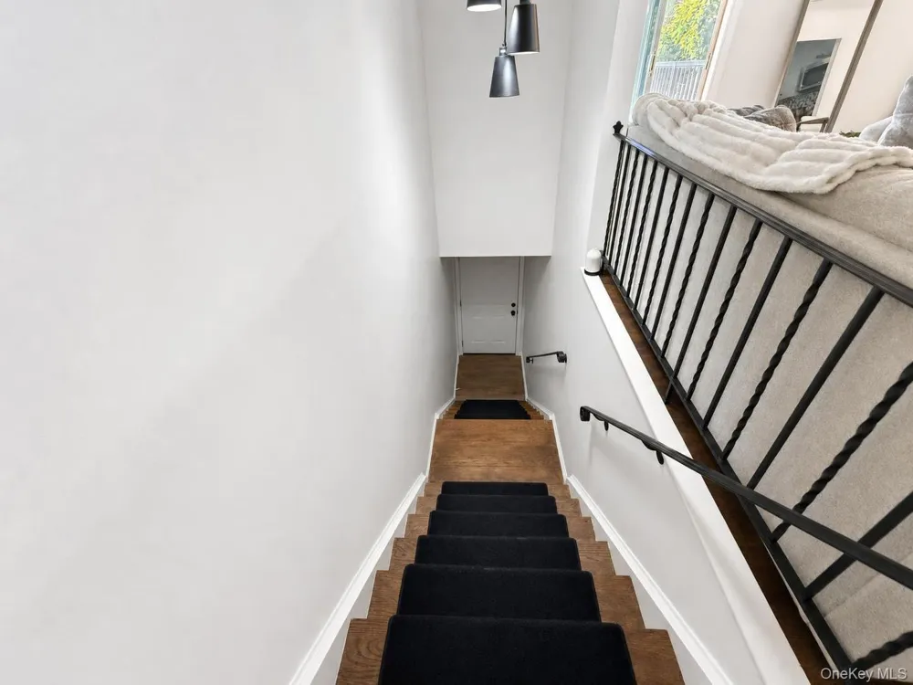 408 Carpenter Avenue #4 Newburgh, NY 12550