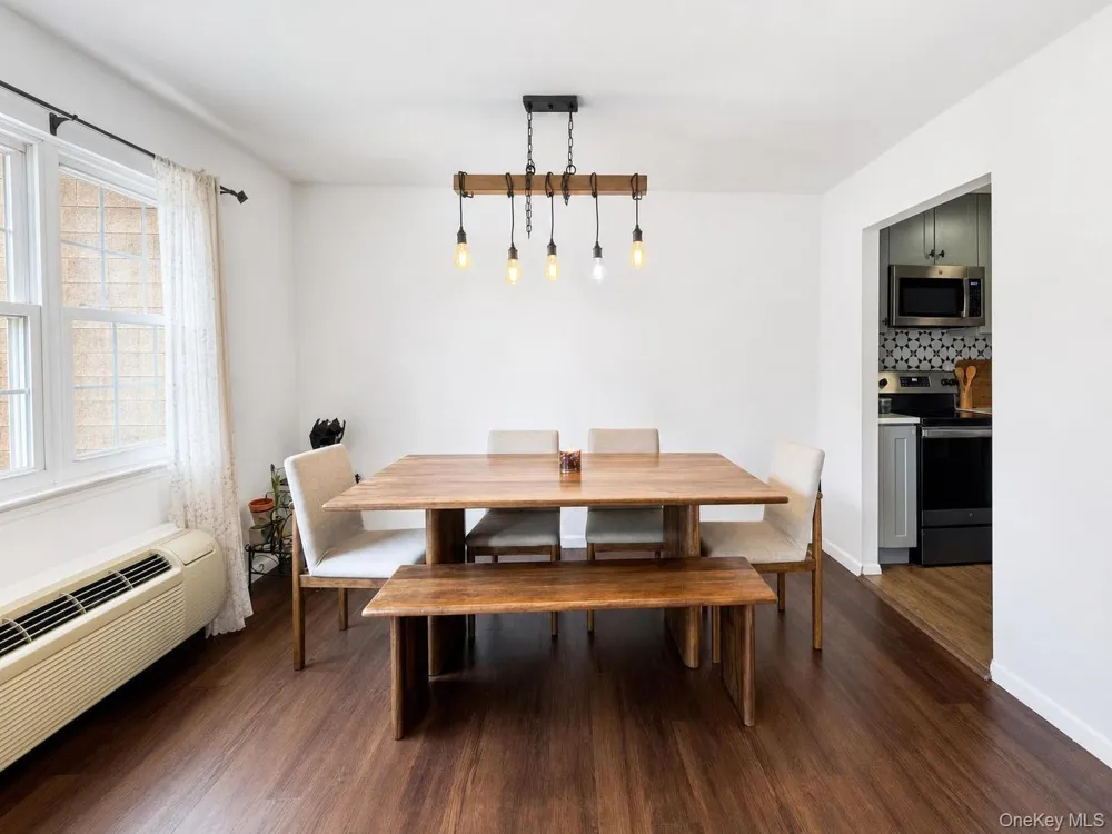 408 Carpenter Avenue #4 Newburgh, NY 12550