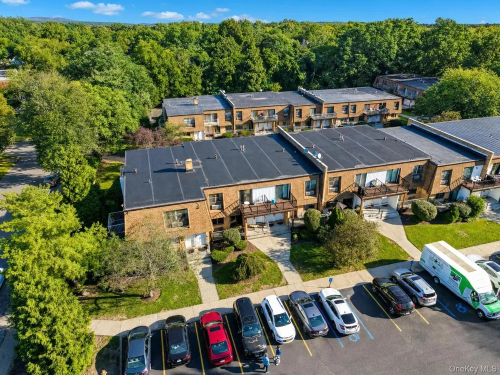 408 Carpenter Avenue #4 Newburgh, NY 12550
