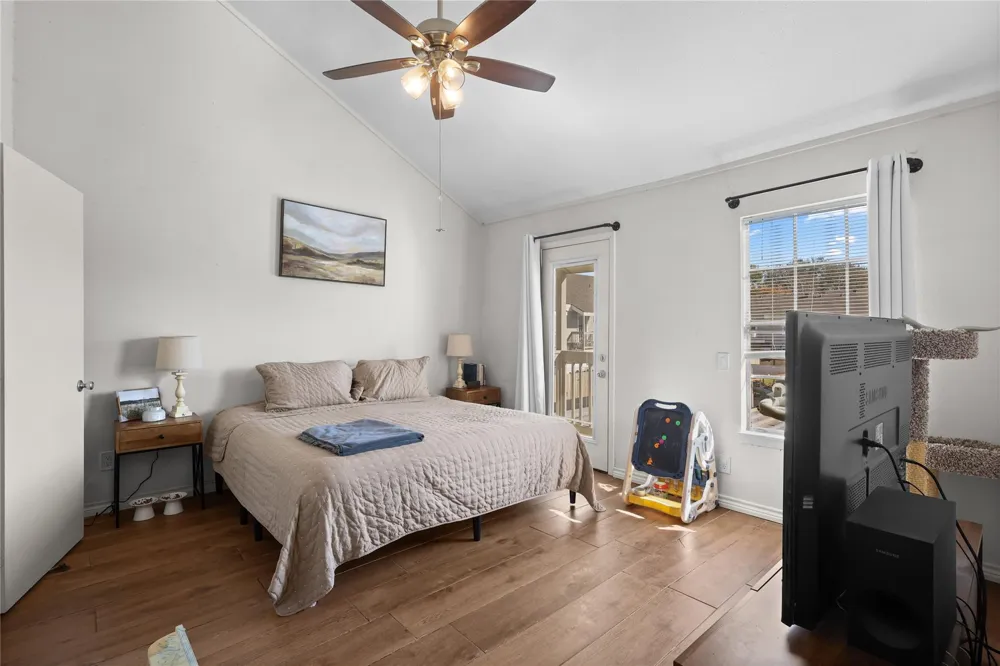11710 Southlake Drive #40 Houston, TX 77077