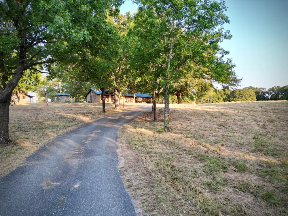 798 W Jefferson Highway W Atoka, OK 74525