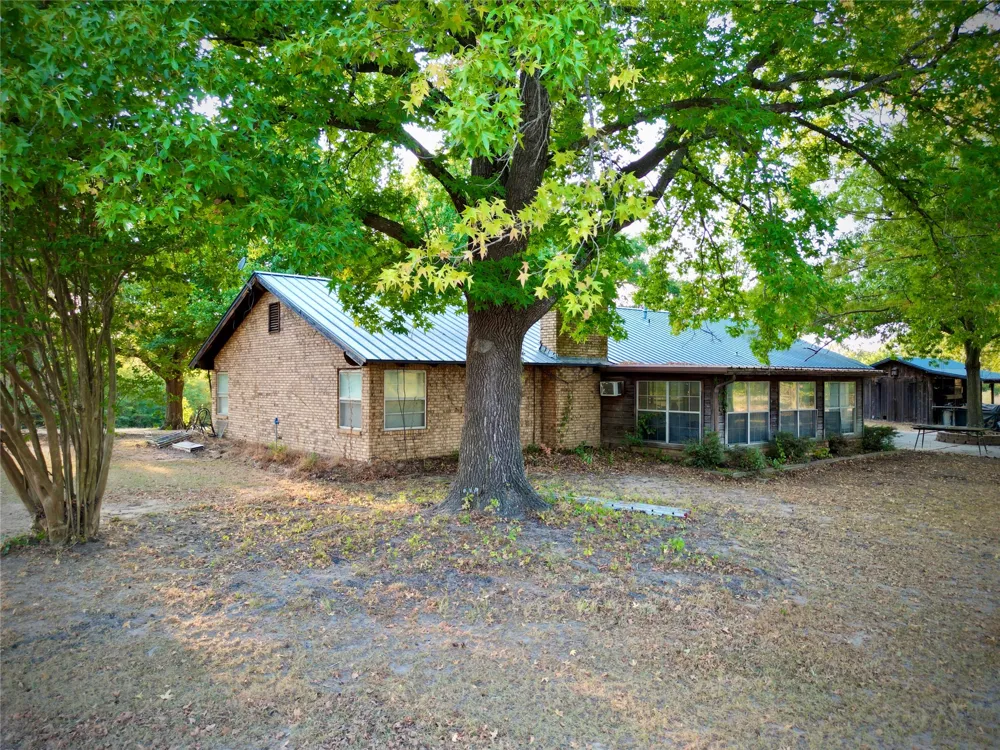 798 W Jefferson Highway W Atoka, OK 74525