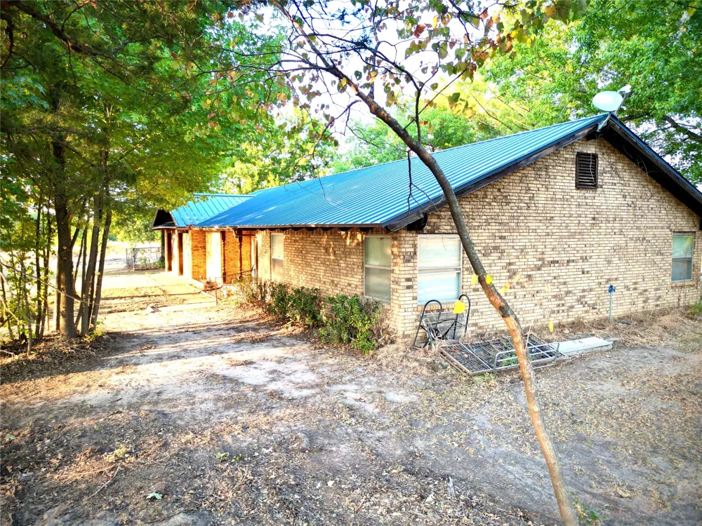 798 W Jefferson Highway W Atoka, OK 74525