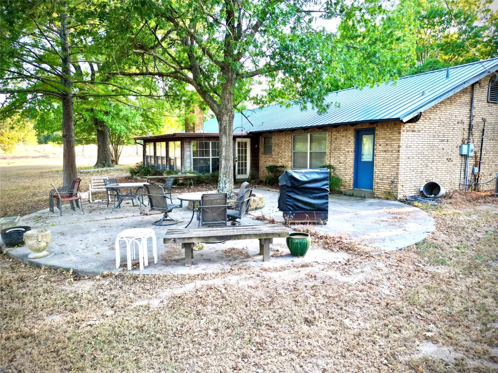 798 W Jefferson Highway W Atoka, OK 74525