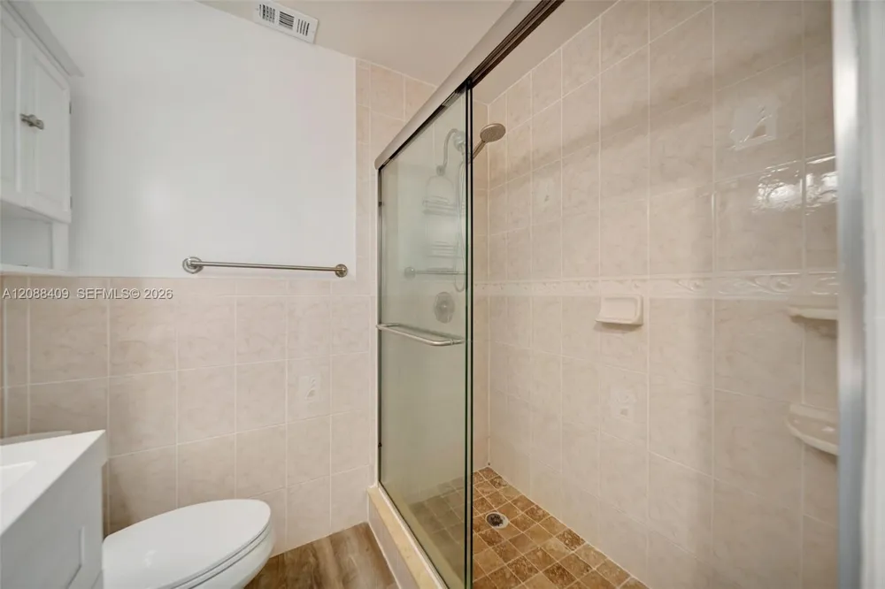 2801 34 Ave Hollywood, FL 33021