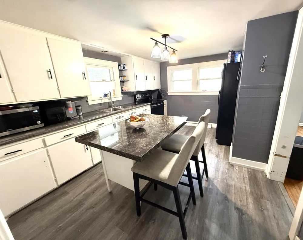 1017 Harrison Avenue St Joseph City, MI 49085
