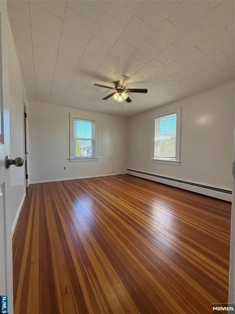 177 Phillips Avenue 2 South Hackensack, NJ 07606