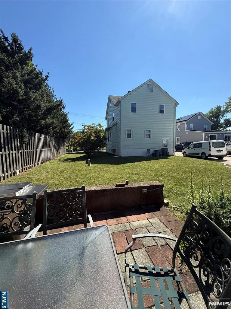 177 Phillips Avenue 2 South Hackensack, NJ 07606
