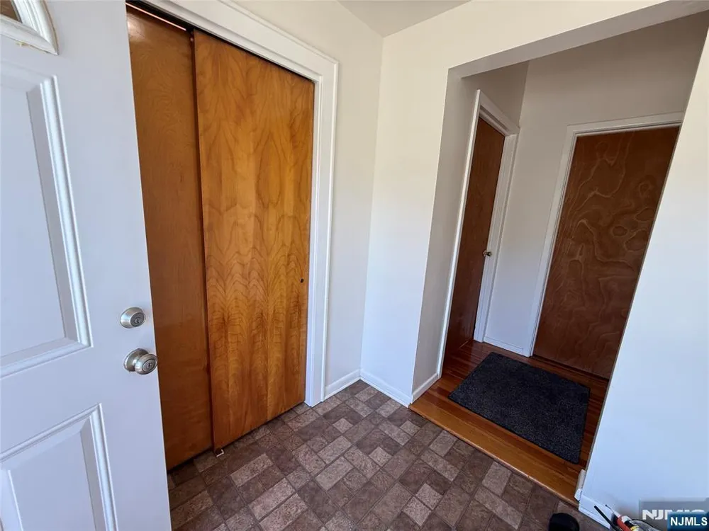 177 Phillips Avenue 2 South Hackensack, NJ 07606