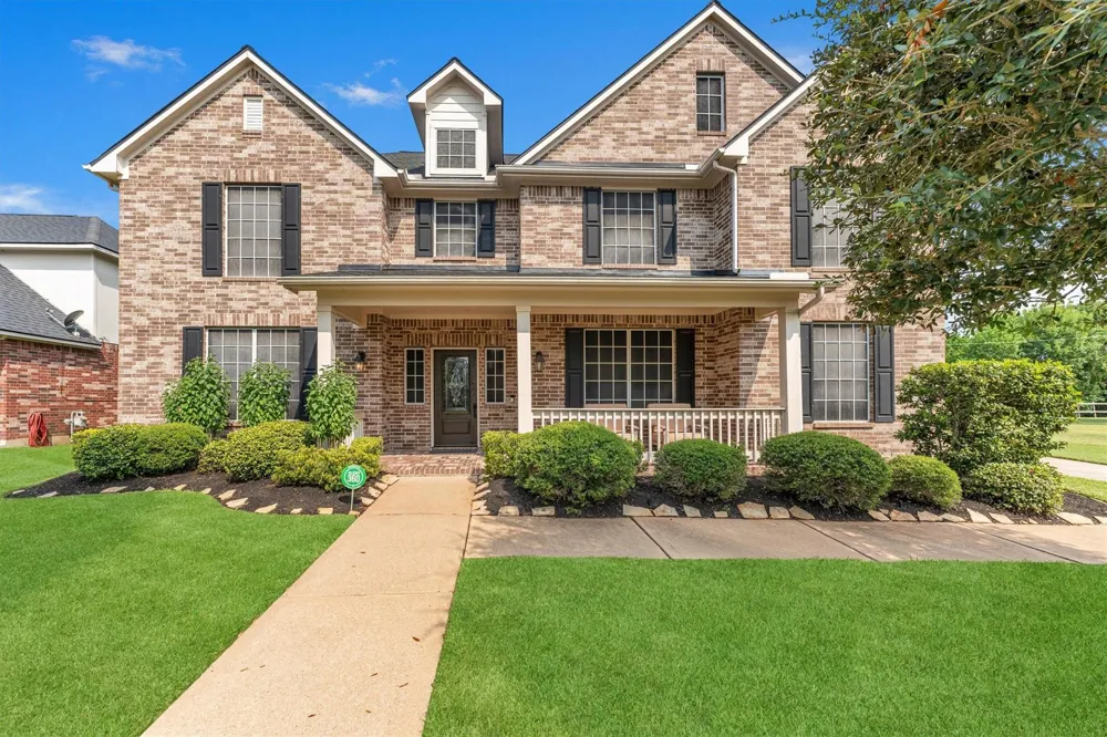 3015 Briarsage Lane Pearland, TX 77581