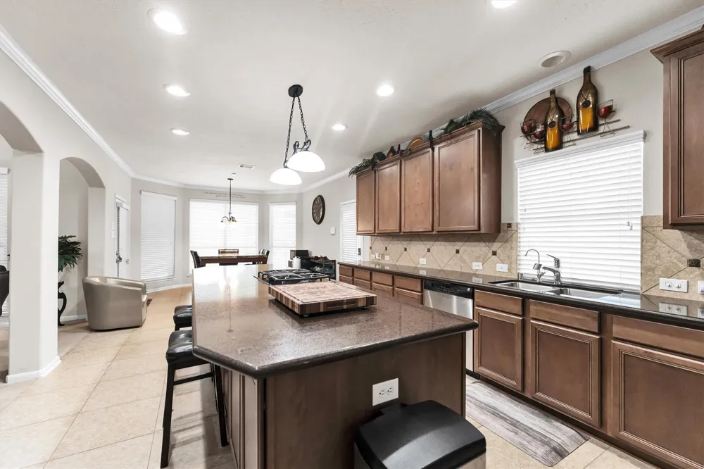 3015 Briarsage Lane Pearland, TX 77581