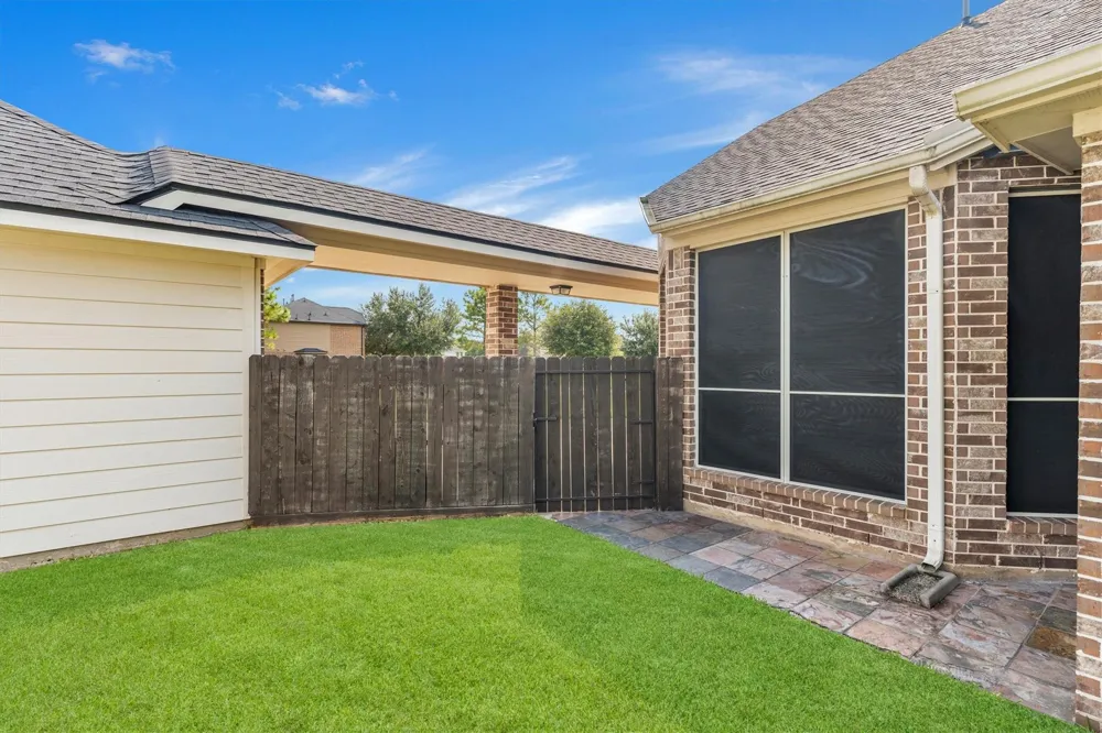 3015 Briarsage Lane Pearland, TX 77581
