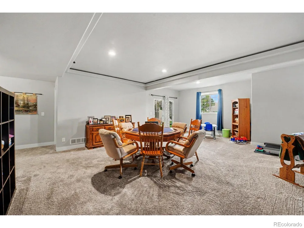 1761 Vista Point Lane Windsor, CO 80550