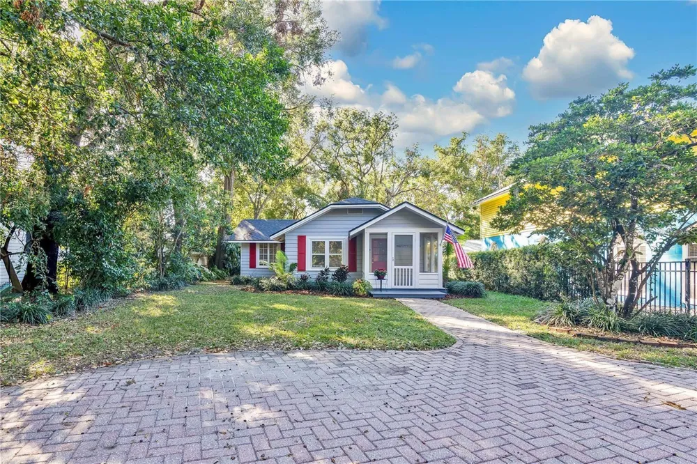 628 FOREST STREET Windermere, FL 34786