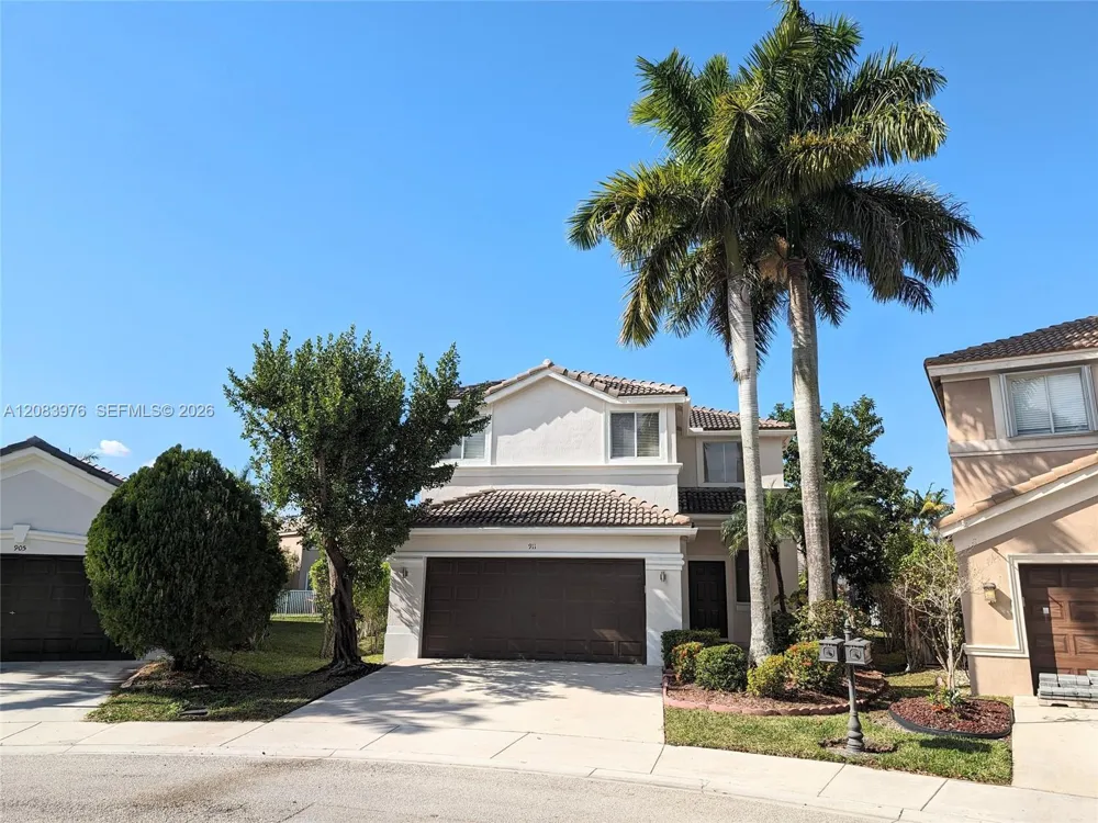 911 Phoenix Way Weston, FL 33327