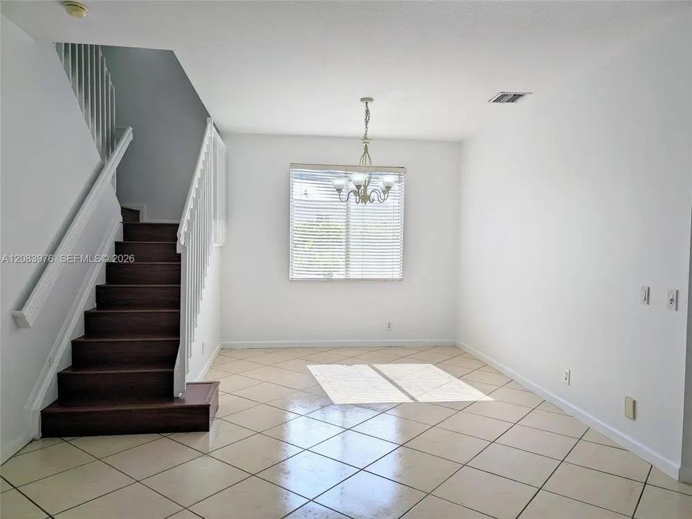 911 Phoenix Way Weston, FL 33327