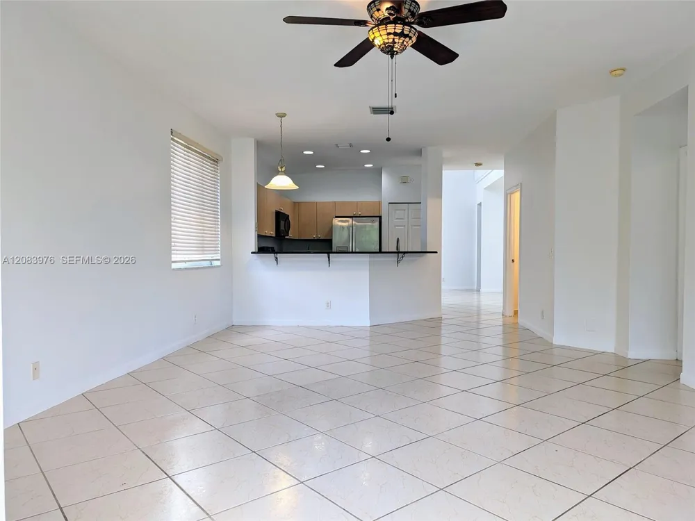 911 Phoenix Way Weston, FL 33327