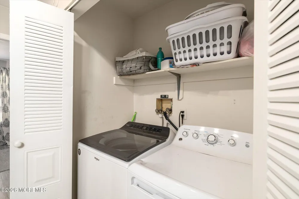 180 Eva Court Jackson, NJ 08527