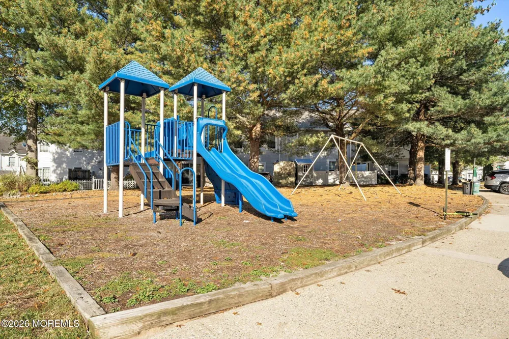 180 Eva Court Jackson, NJ 08527