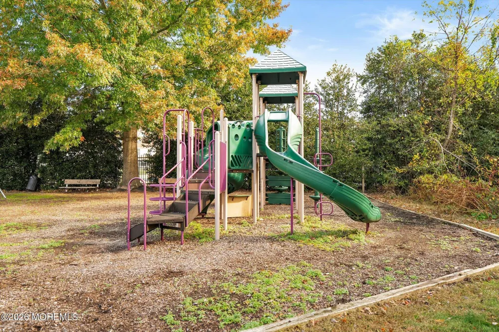 180 Eva Court Jackson, NJ 08527