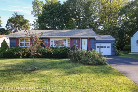 18 Crestview Drive