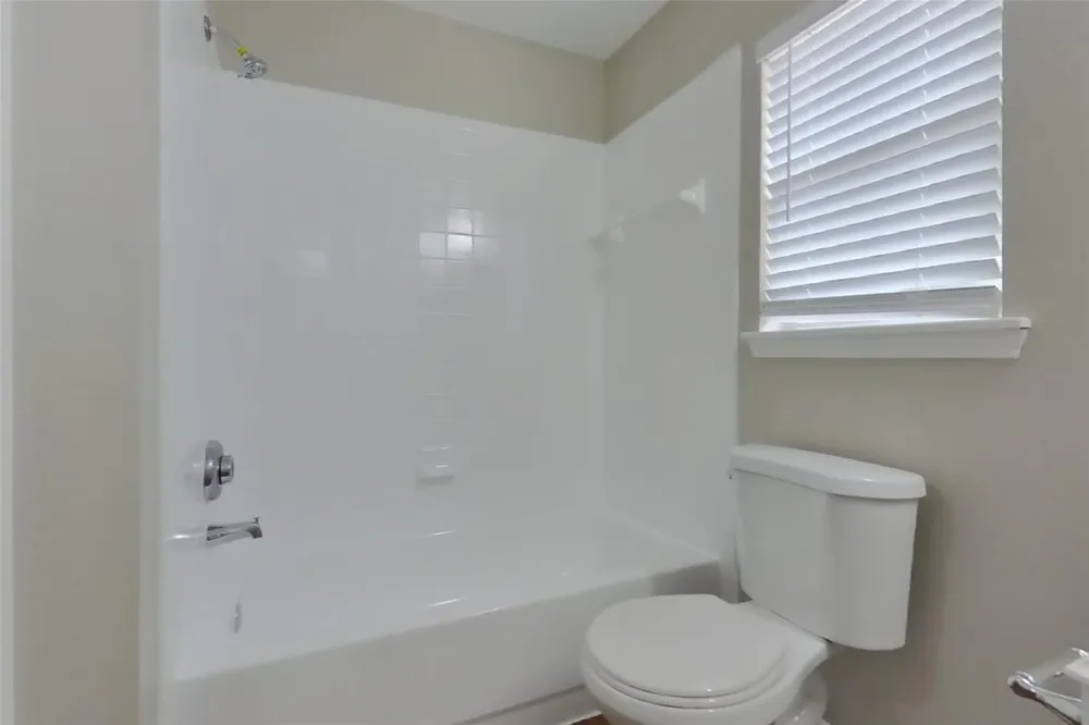 3130 Kelling Street Houston, TX 77045
