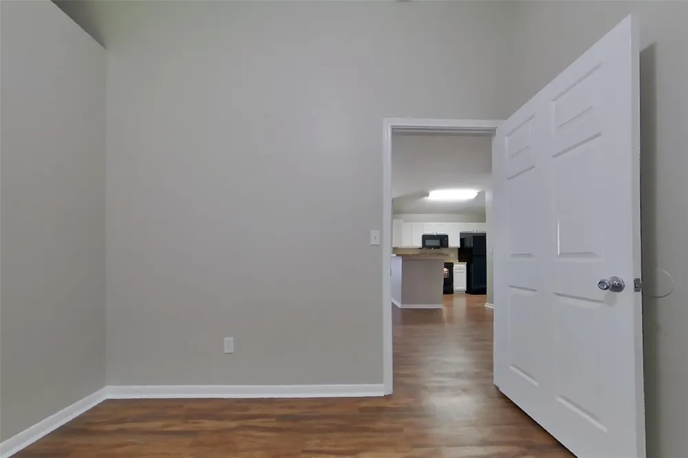 3130 Kelling Street Houston, TX 77045