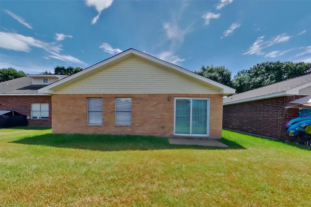 3130 Kelling Street Houston, TX 77045