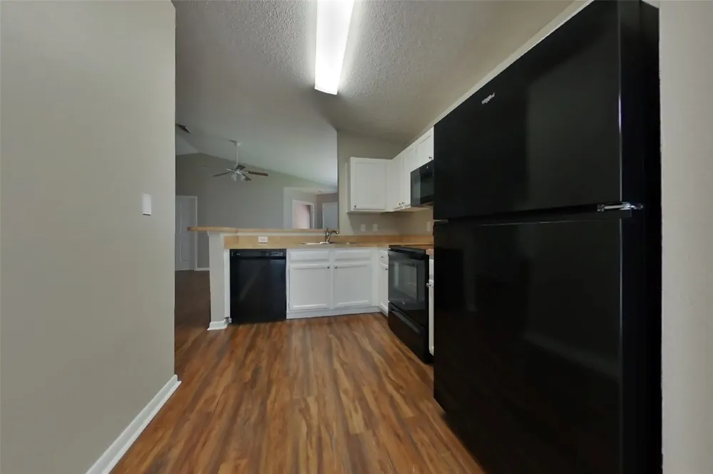 3130 Kelling Street Houston, TX 77045