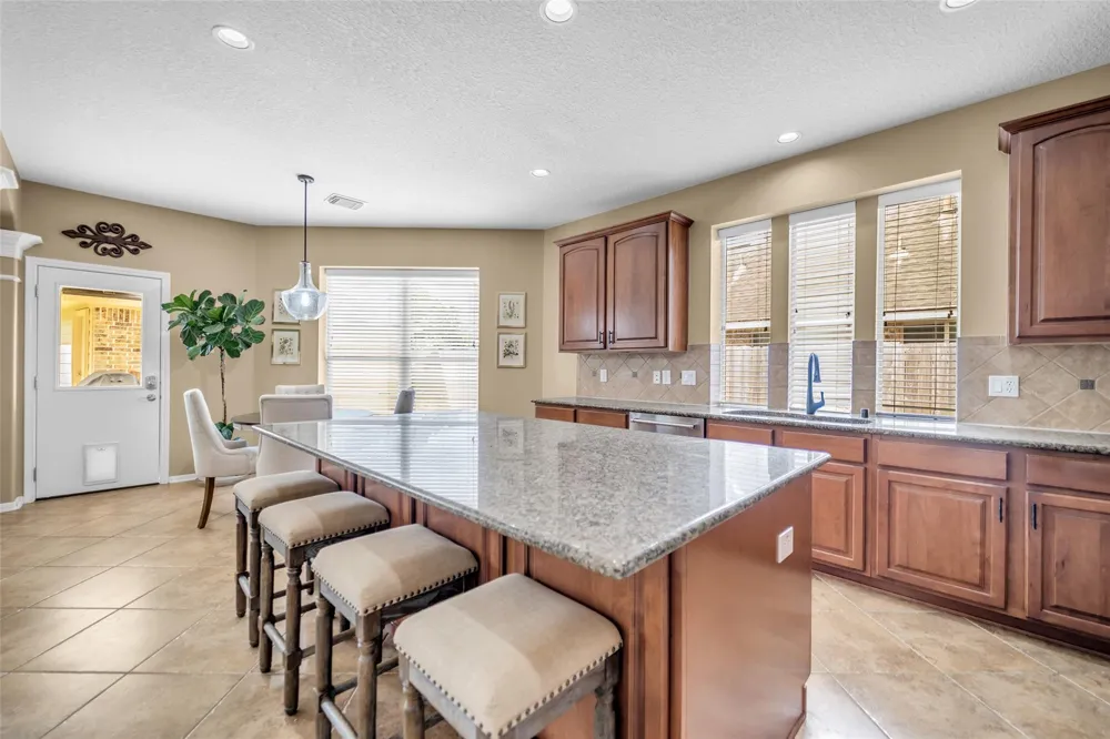 10510 Farmersville Fork Missouri City, TX 77459