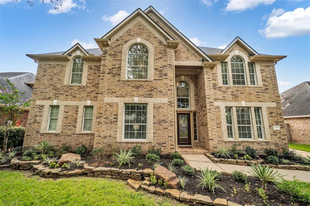 10510 Farmersville Fork Missouri City, TX 77459