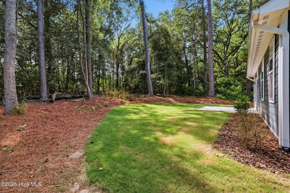 912 Thrush Drive Vass, NC 28394
