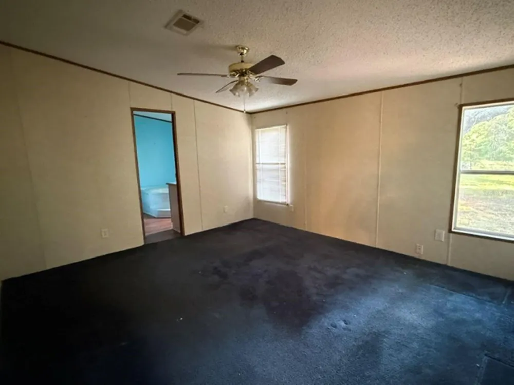 18351 SE 62ND PLACE Ocklawaha, FL 32179