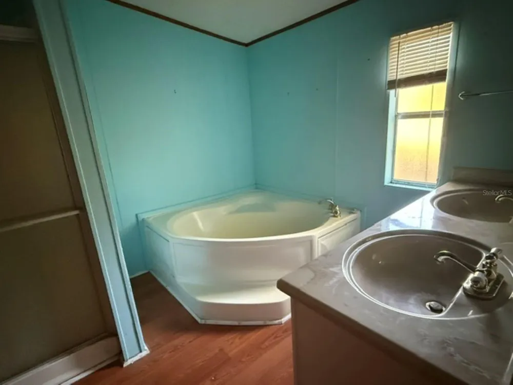 18351 SE 62ND PLACE Ocklawaha, FL 32179
