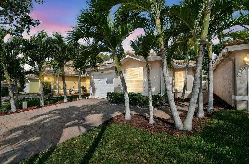 3387 Commodore Court West Palm Beach, FL 33411