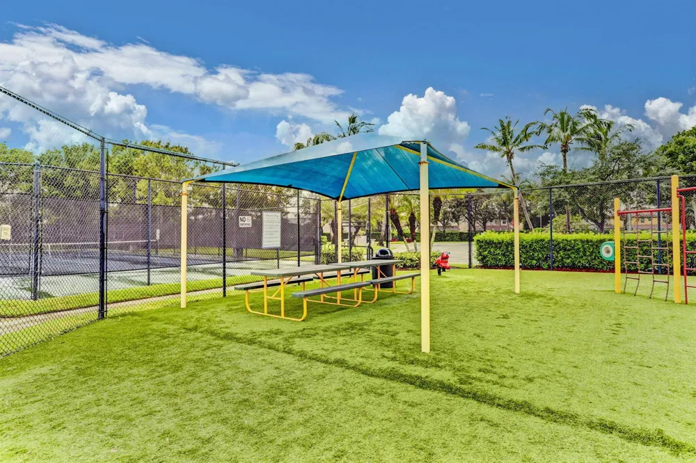 3387 Commodore Court West Palm Beach, FL 33411