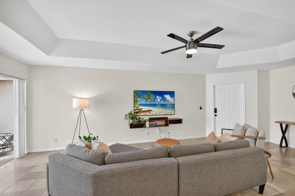 3387 Commodore Court West Palm Beach, FL 33411