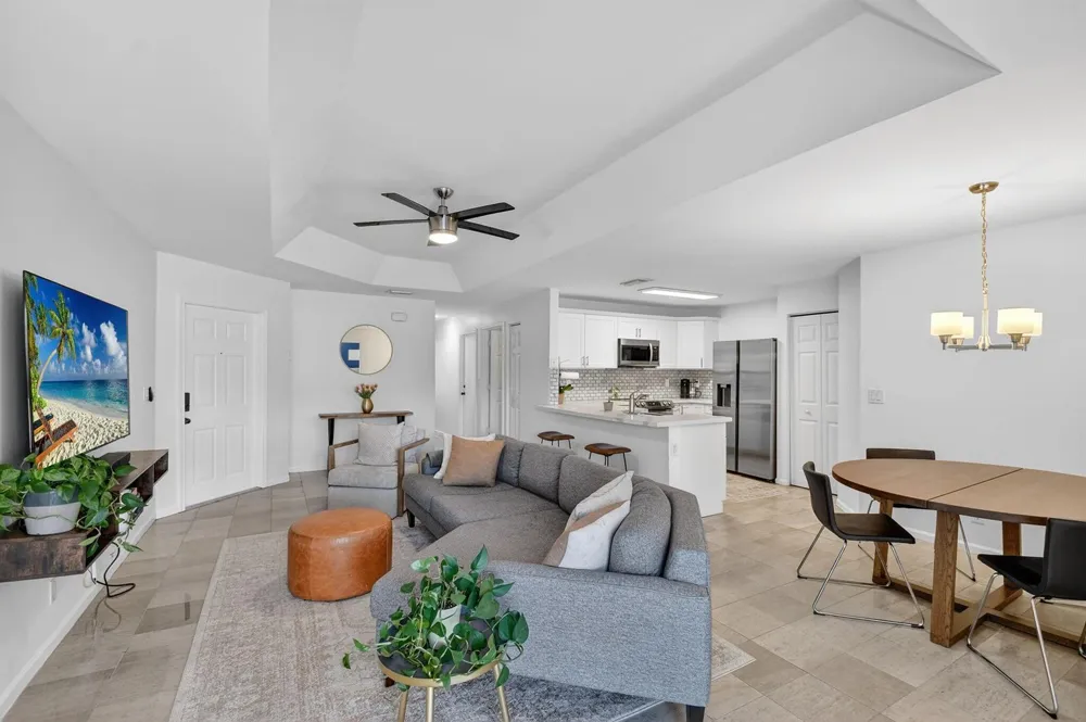 3387 Commodore Court West Palm Beach, FL 33411