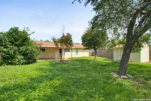 8315 Castle Creek Dr San Antonio, TX 78218