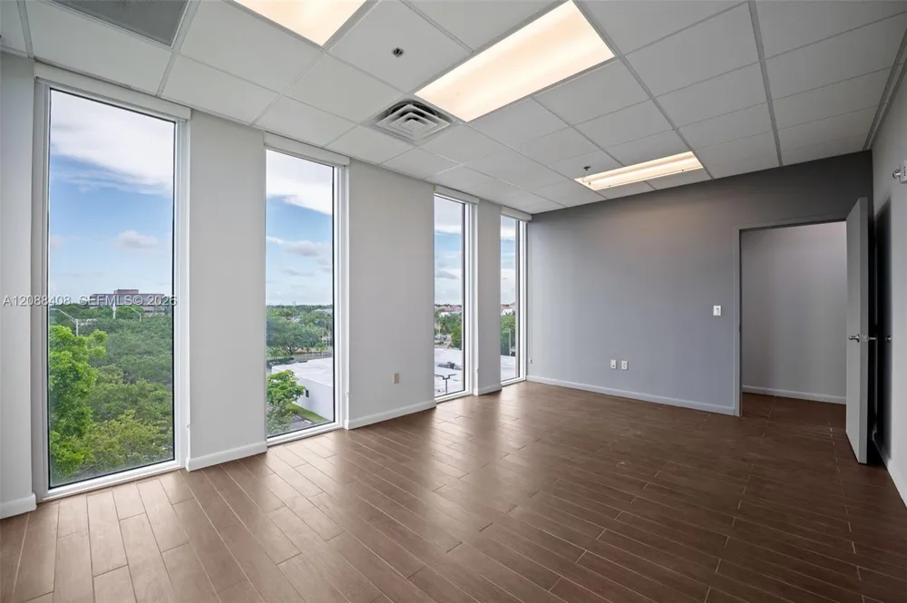 8200 SW 117 AVE #404 Miami, FL 33183