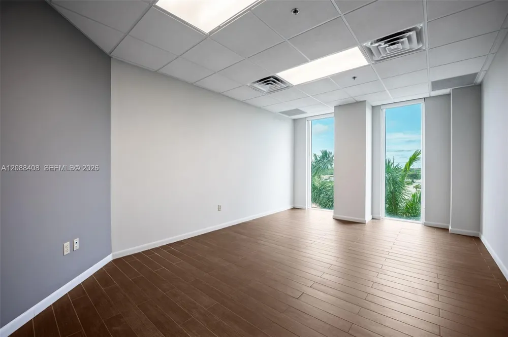 8200 SW 117 AVE #404 Miami, FL 33183