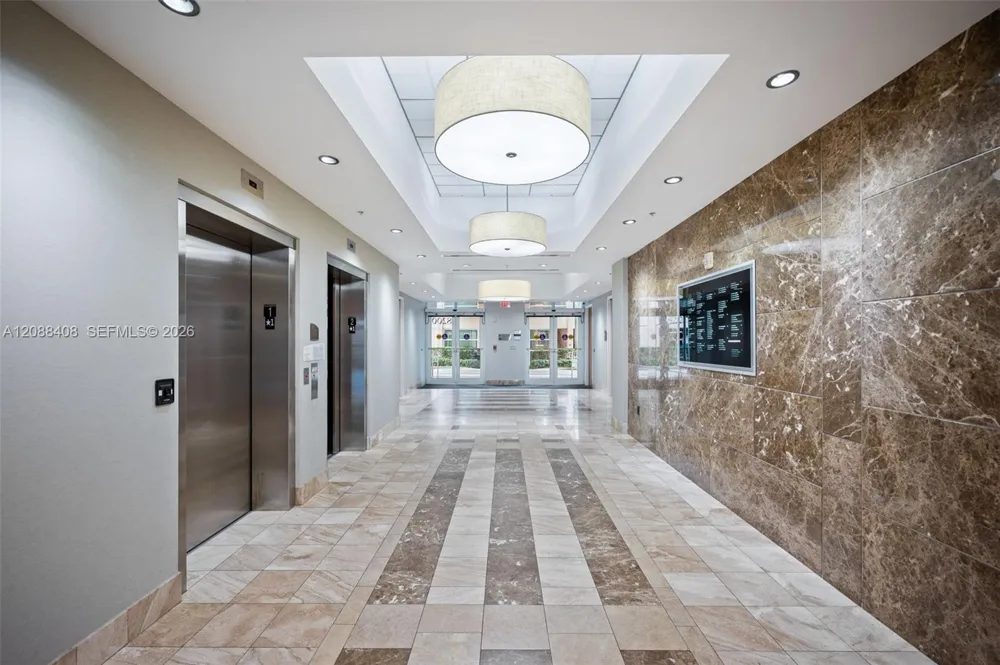 8200 SW 117 AVE #404 Miami, FL 33183