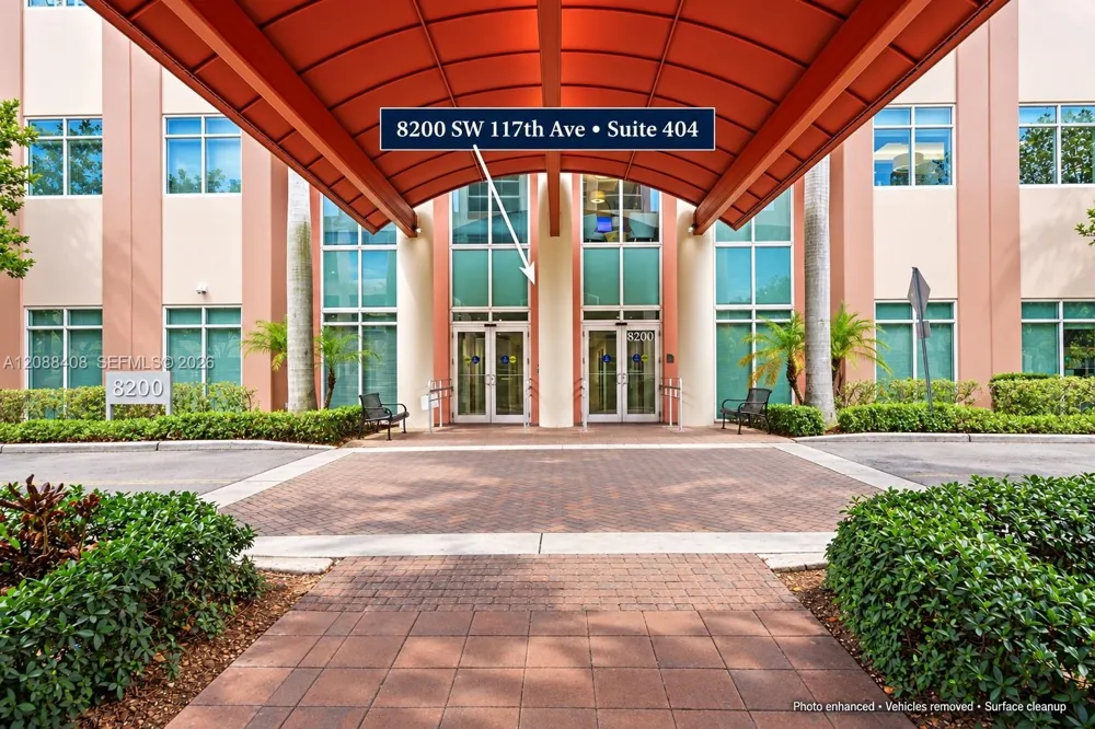 8200 SW 117 AVE #404 Miami, FL 33183
