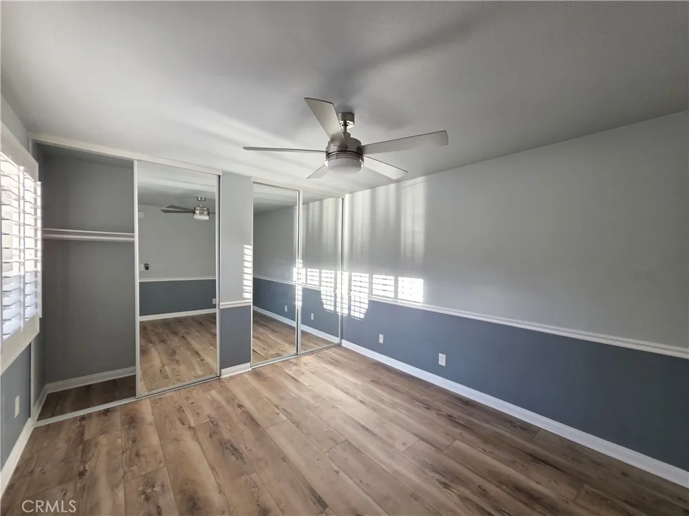 5525 Canoga #320 Woodland Hills, CA 91367